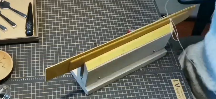 手工制作Spank道具/皮革戒尺详细教程